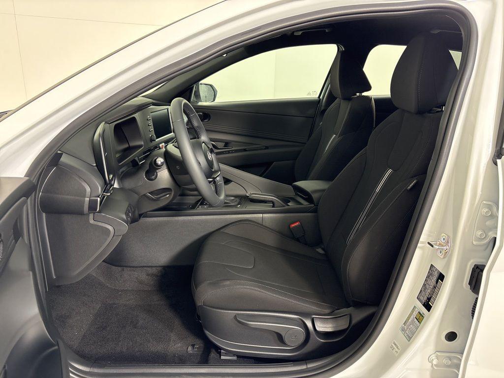 Thumbnail: 2026 Hyundai Elantra - 14