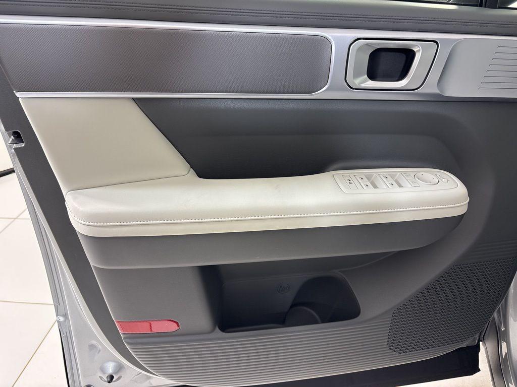 Thumbnail: 2026 Hyundai Santa Fe - 16