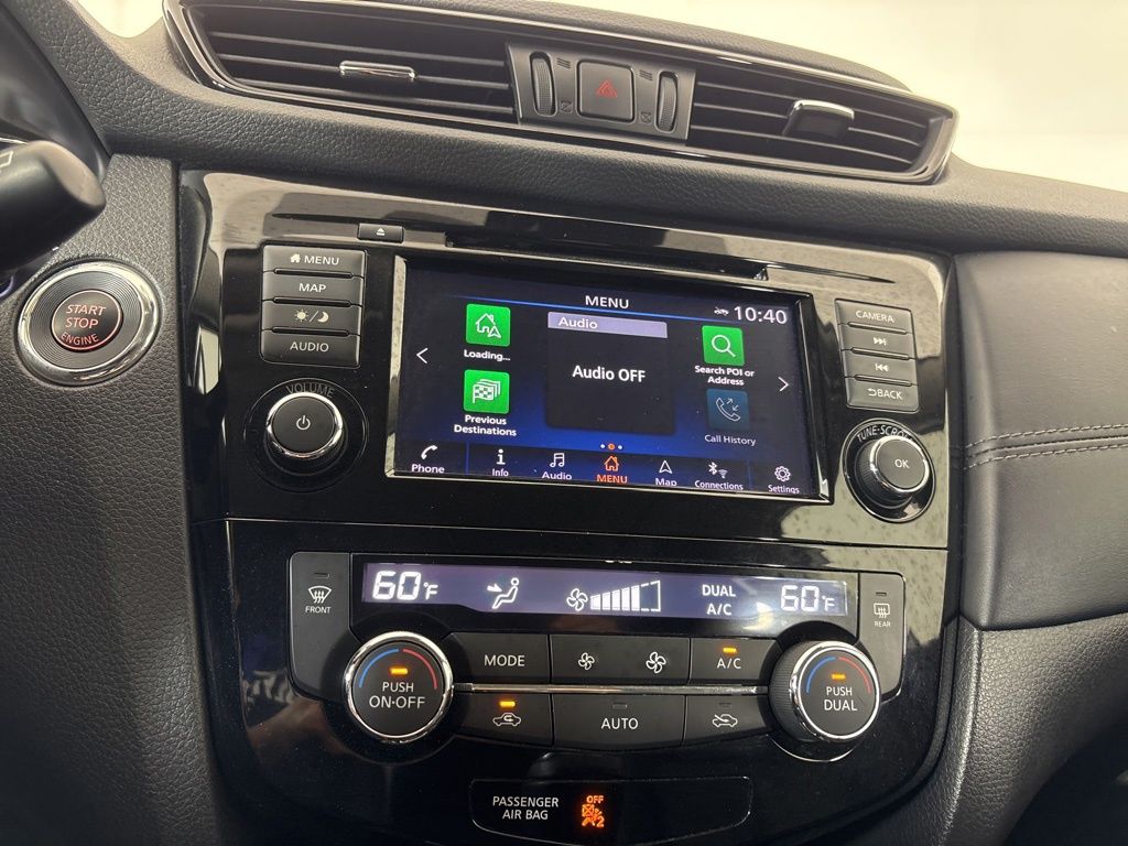 Thumbnail: 2018 Nissan Rogue - 32