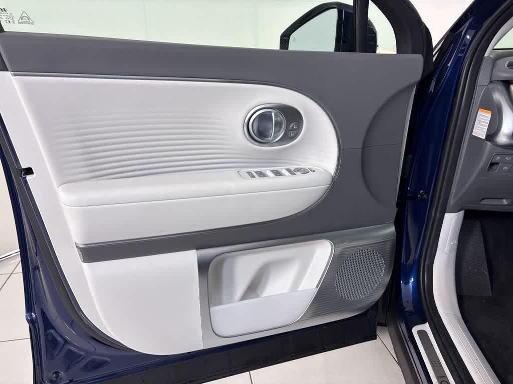 Thumbnail: 2026 Hyundai Ioniq - 14