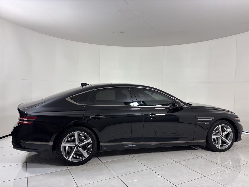 Thumbnail: 2025 Genesis G80 - 6