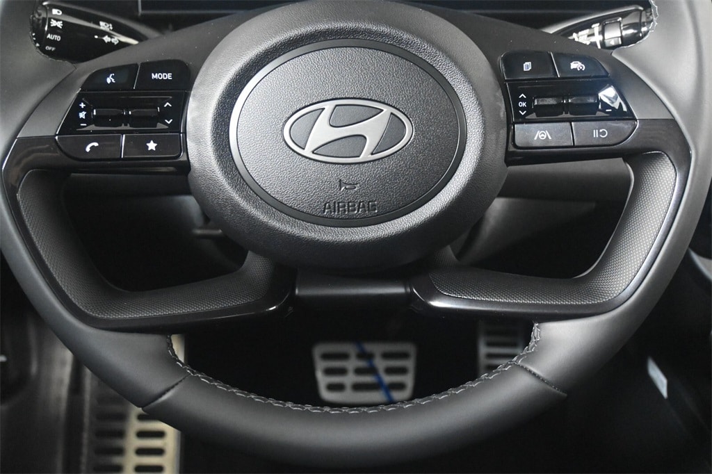 Thumbnail: 2025 Hyundai Elantra - 15