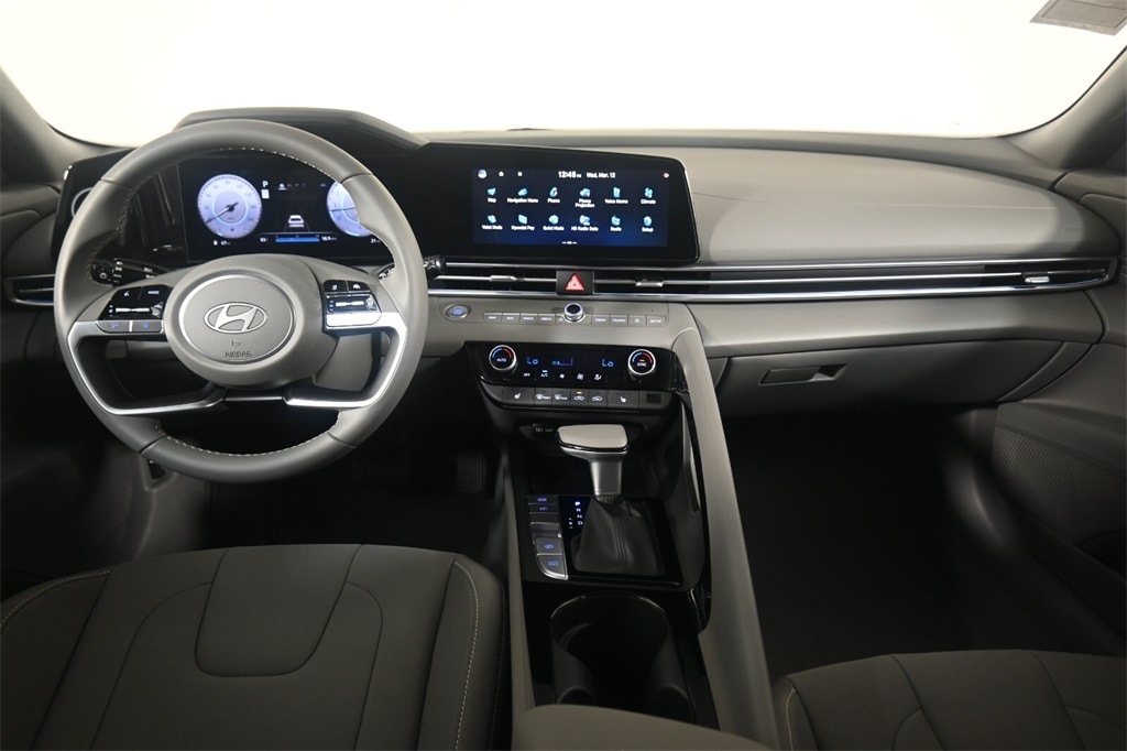 Thumbnail: 2025 Hyundai Elantra - 14