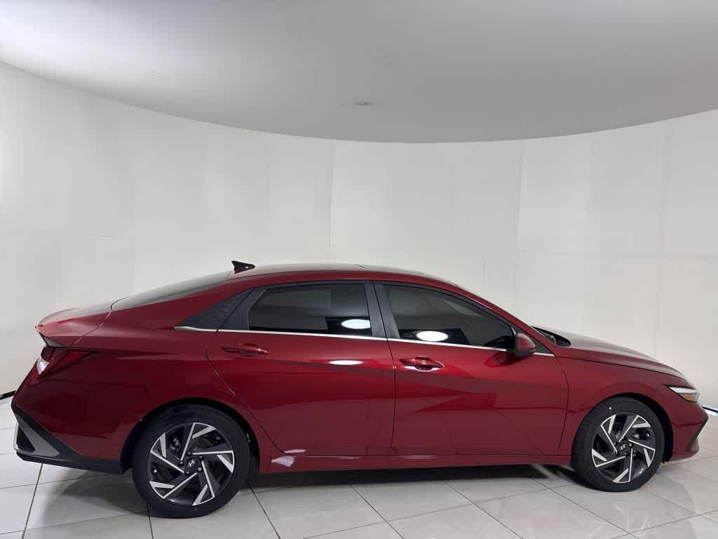 Thumbnail: 2025 Hyundai Elantra - 6