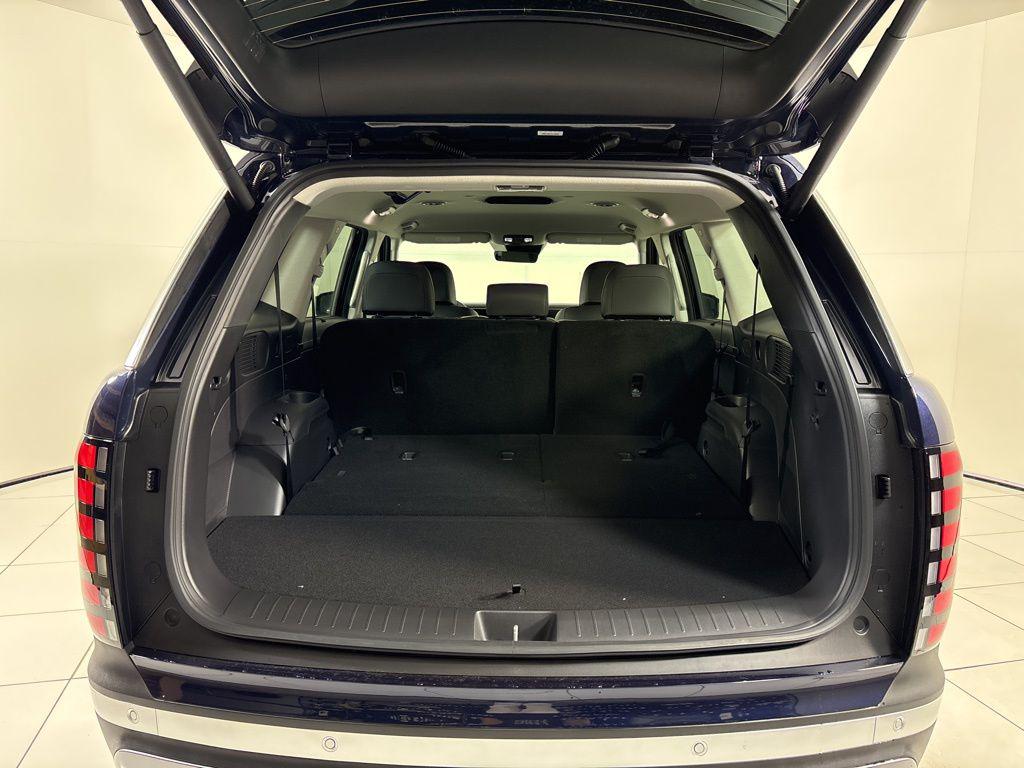 Thumbnail: 2026 Hyundai Palisade - 30