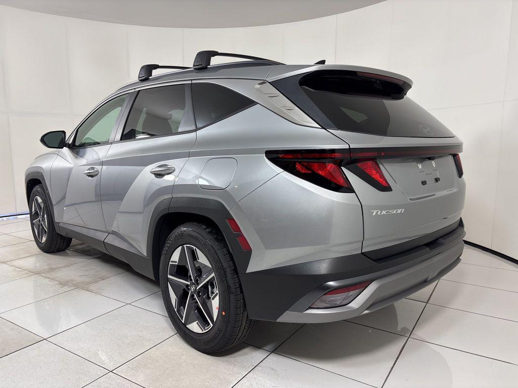 Thumbnail: 2026 Hyundai Tucson - 3
