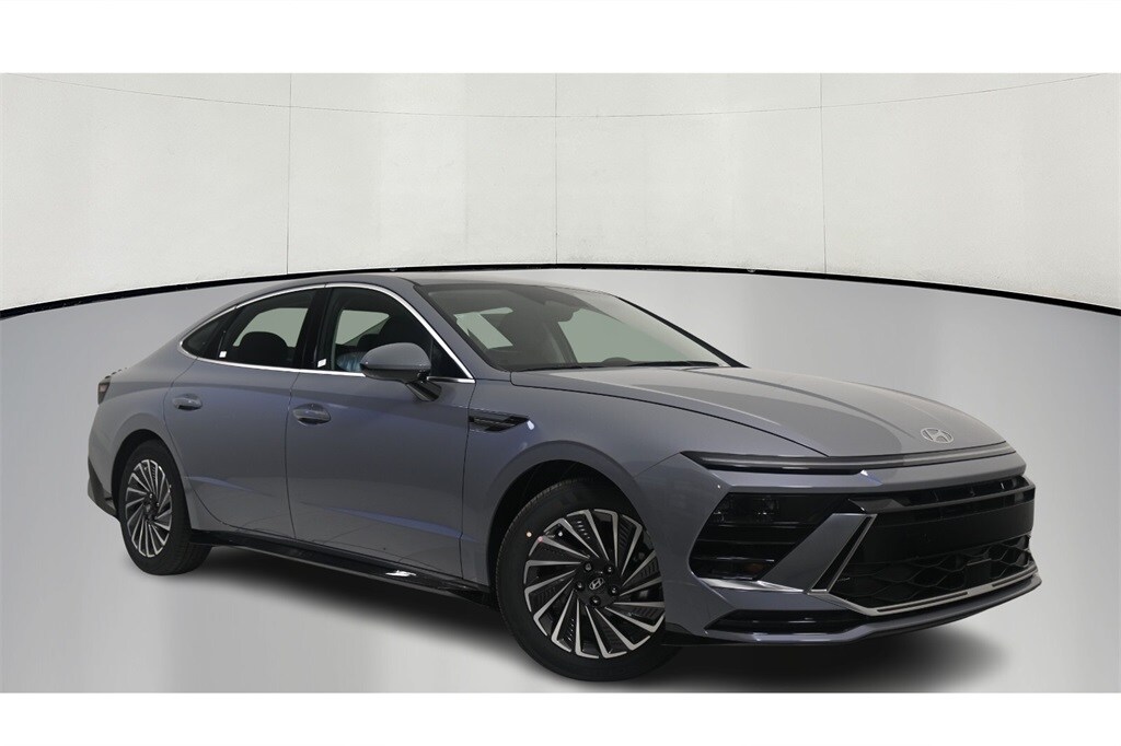 Thumbnail: 2025 Hyundai Sonata - 1