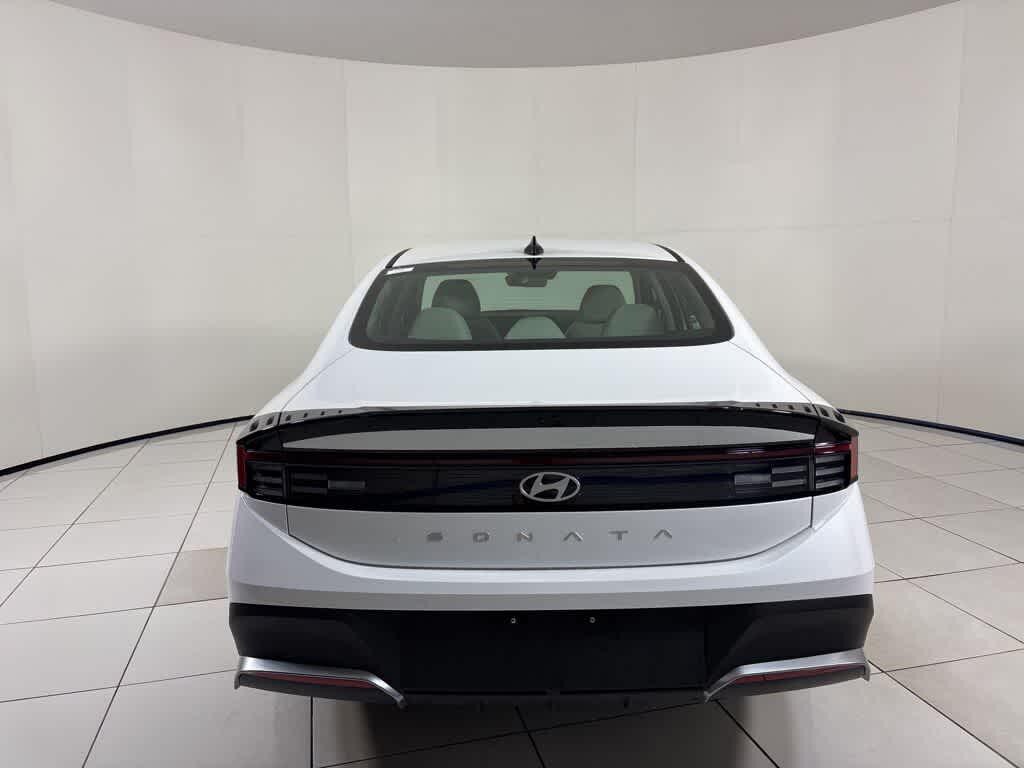 Thumbnail: 2025 Hyundai Sonata - 4
