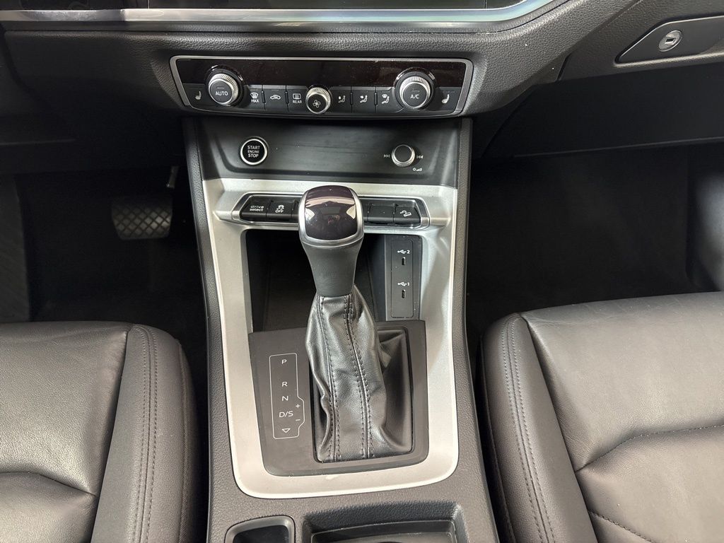 Thumbnail: 2023 Audi Q3 - 24