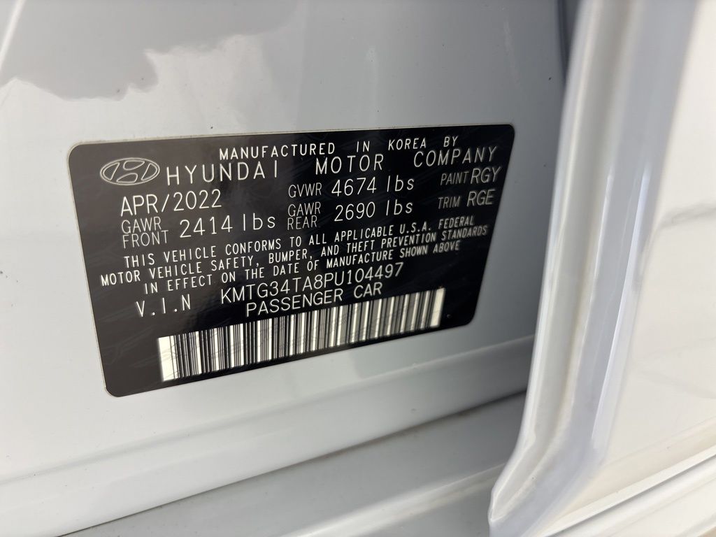 Thumbnail: 2023 Genesis G70 - 10