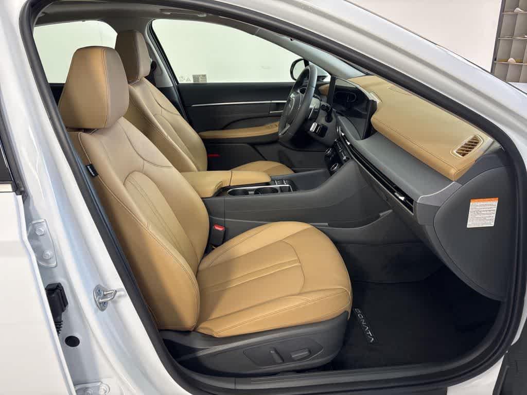 Thumbnail: 2025 Hyundai Sonata - 14