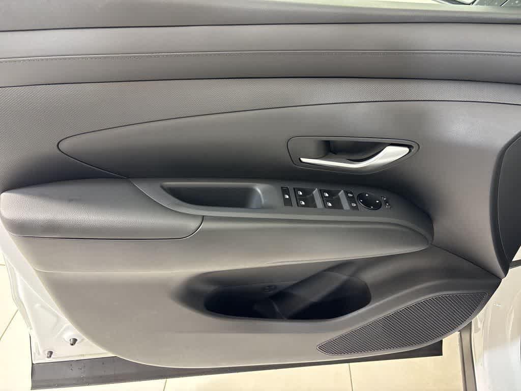 Thumbnail: 2026 Hyundai Santa Cruz - 14