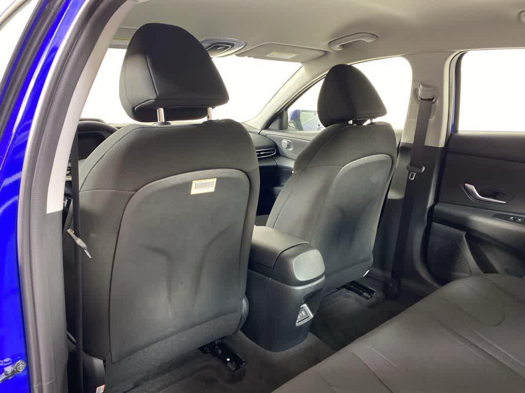 Thumbnail: 2025 Hyundai Elantra - 17