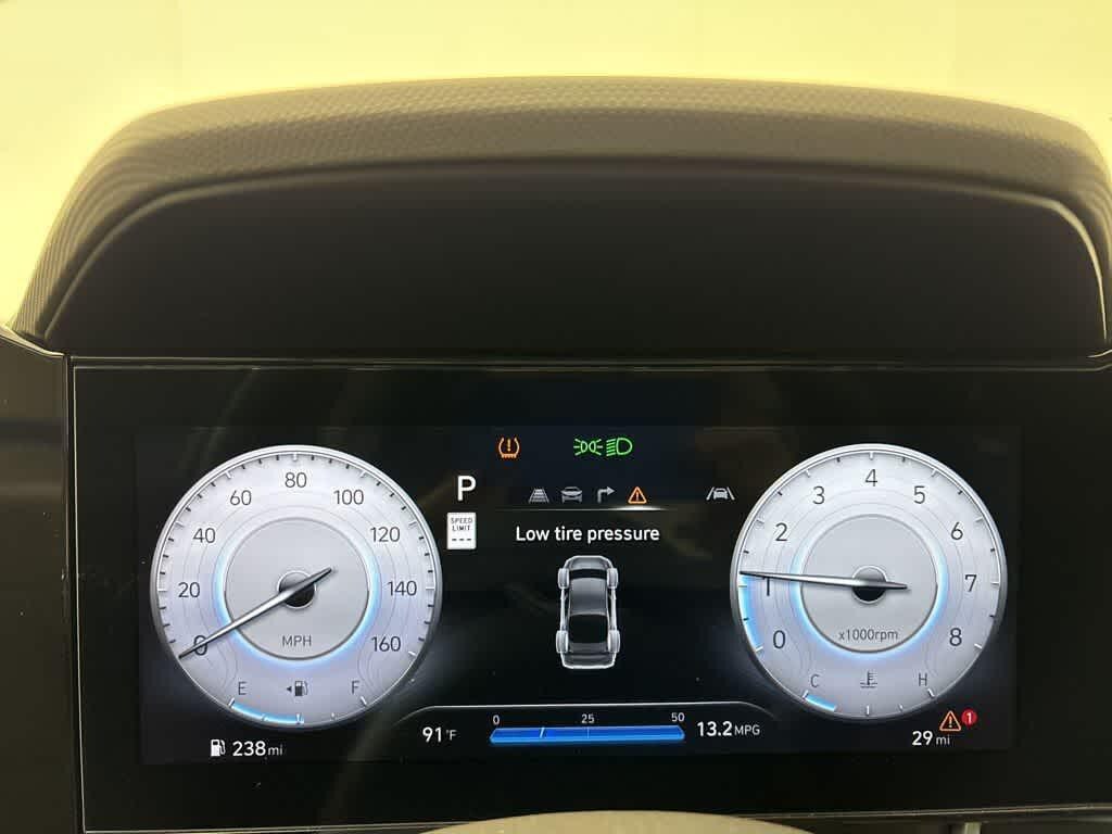 Thumbnail: 2025 Hyundai Elantra - 23