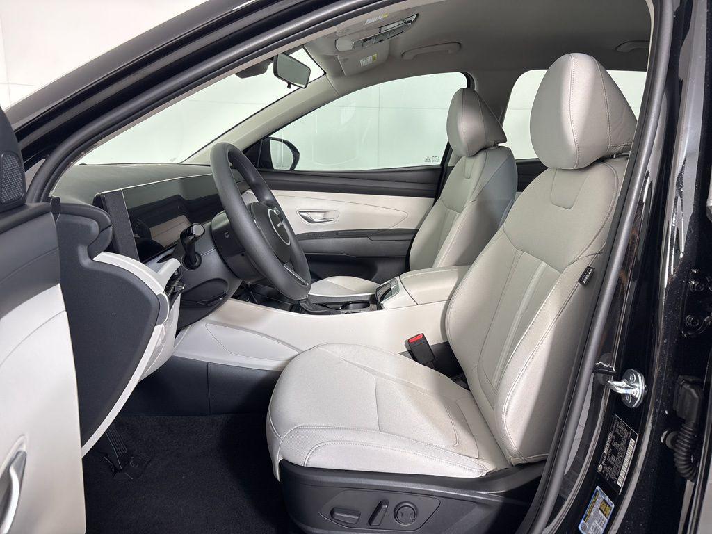 Thumbnail: 2026 Hyundai Tucson - 14