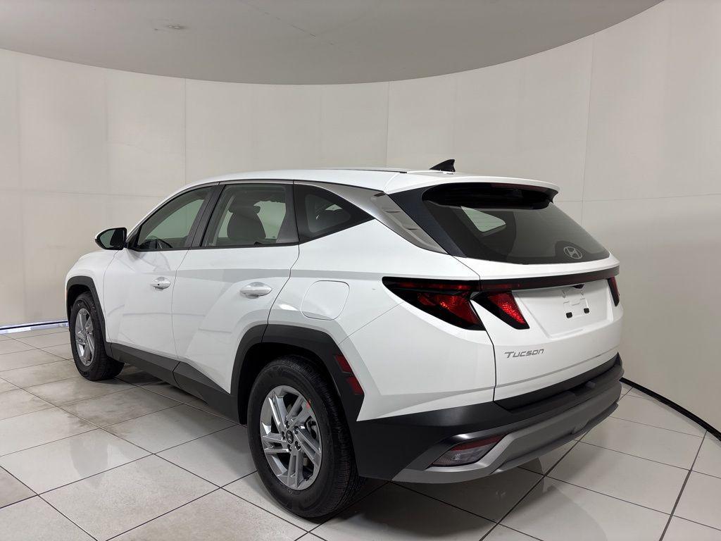 Thumbnail: 2026 Hyundai Tucson - 3