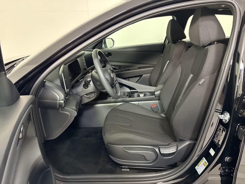 Thumbnail: 2026 Hyundai Elantra - 14