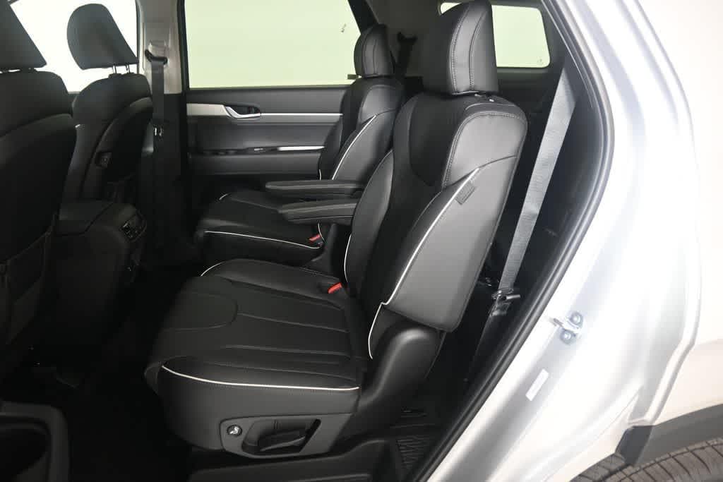 Thumbnail: 2025 Hyundai Palisade - 21