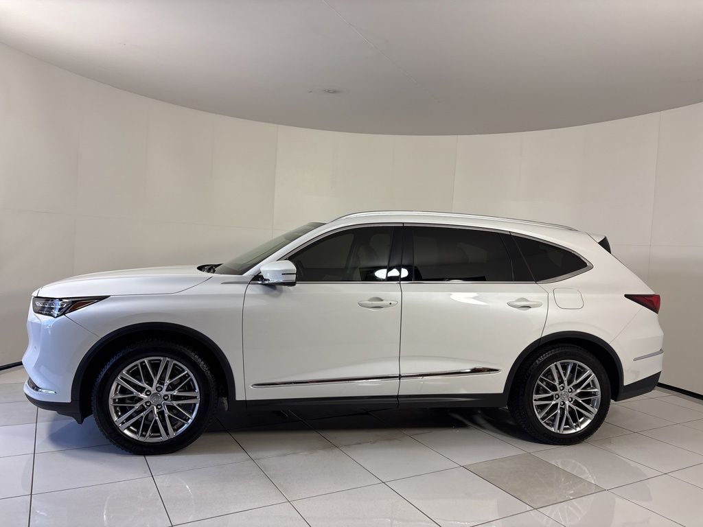 2022 Acura MDX SH-AWD Advance photo 2
