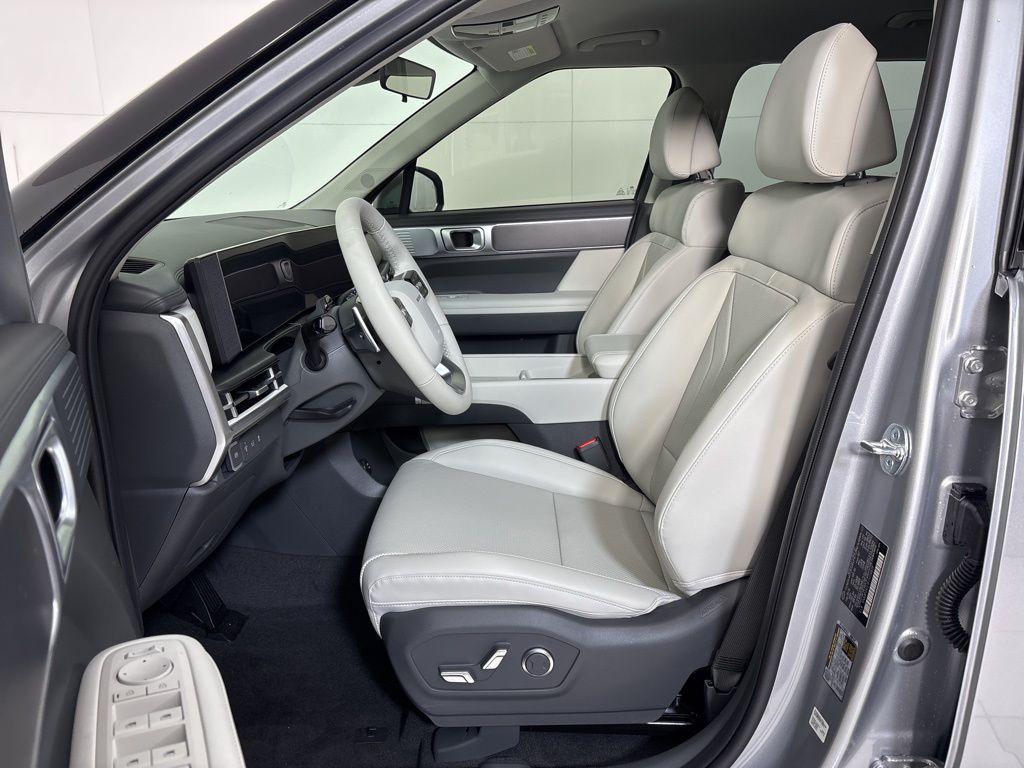 Thumbnail: 2026 Hyundai Santa Fe - 14