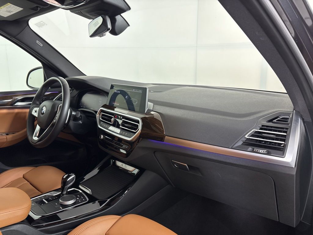 Thumbnail: 2023 BMW X3 - 13