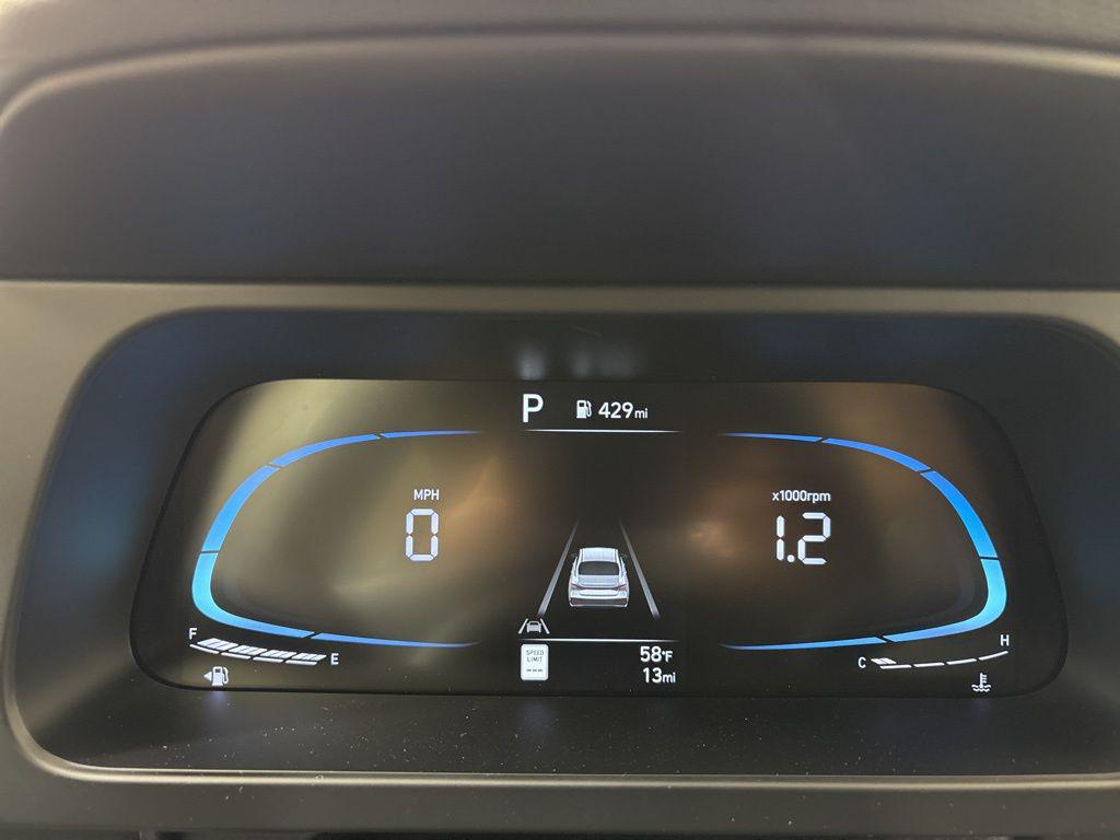 Thumbnail: 2026 Hyundai Elantra - 24