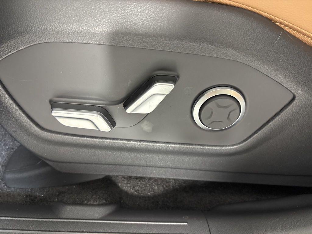 Thumbnail: 2026 Hyundai Santa Fe - 16