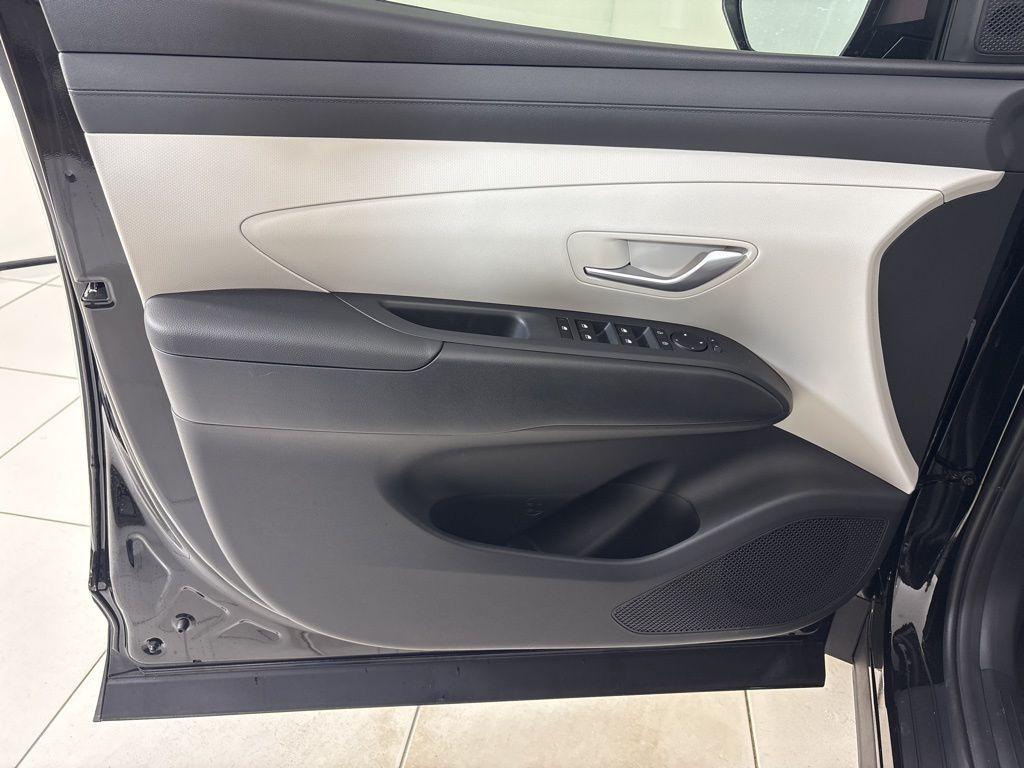 Thumbnail: 2026 Hyundai Tucson - 16