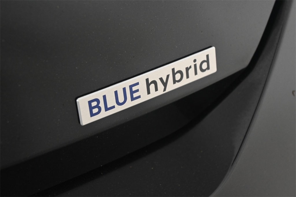 Thumbnail: 2025 Hyundai Elantra - 8