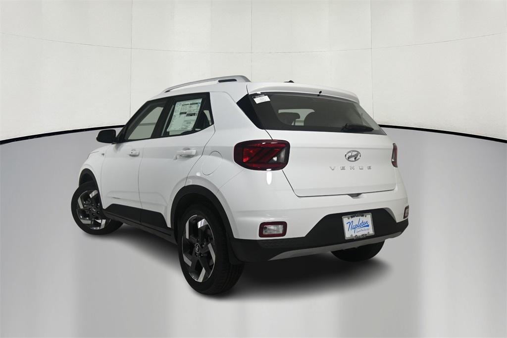 Thumbnail: 2025 Hyundai Venue - 5