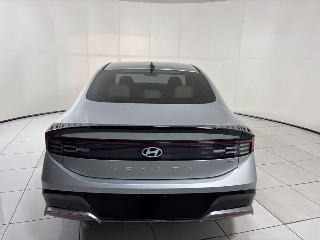 New 2025 Hyundai Sonata Hybrid SEL Sedan