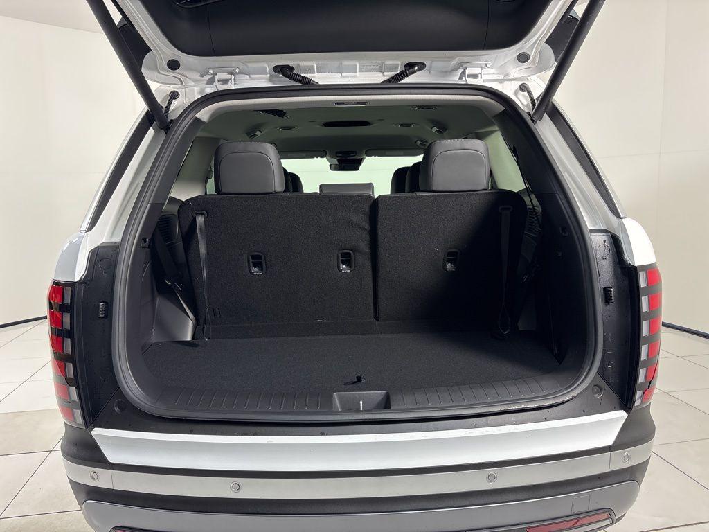 Thumbnail: 2026 Hyundai Palisade - 28