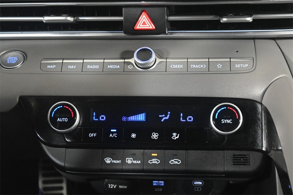 Thumbnail: 2025 Hyundai Elantra - 20