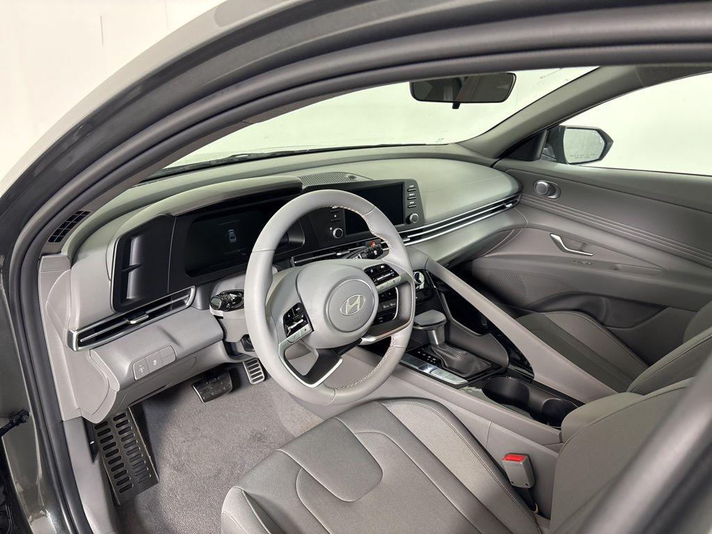 Thumbnail: 2026 Hyundai Elantra - 15