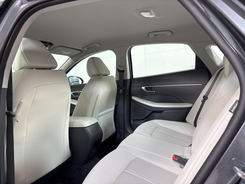 Thumbnail: 2026 Hyundai Sonata - 17