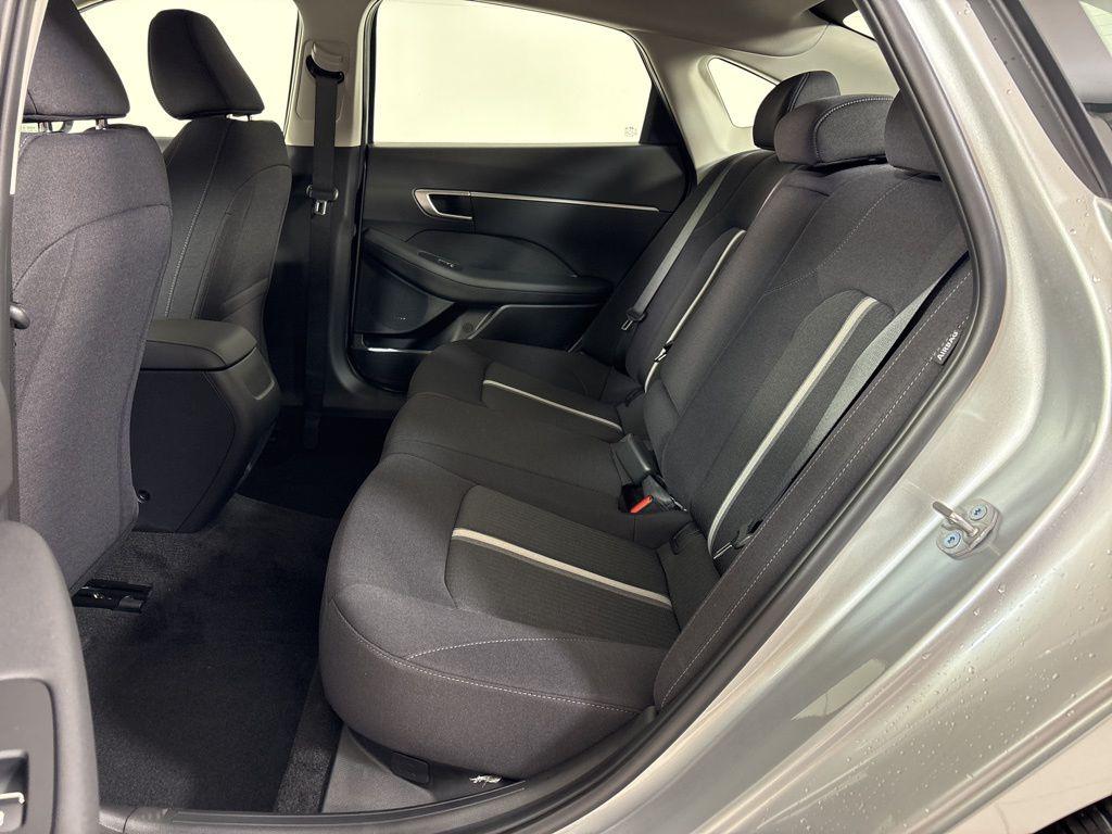 Thumbnail: 2026 Hyundai Sonata - 17