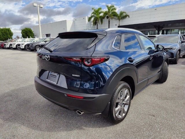 2025 Mazda CX-30 2.5 S Preferred photo 4