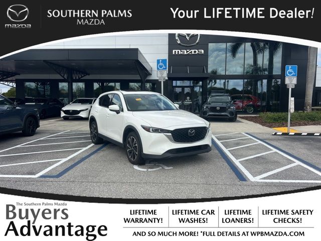 2022 Mazda CX-5 S Premium package