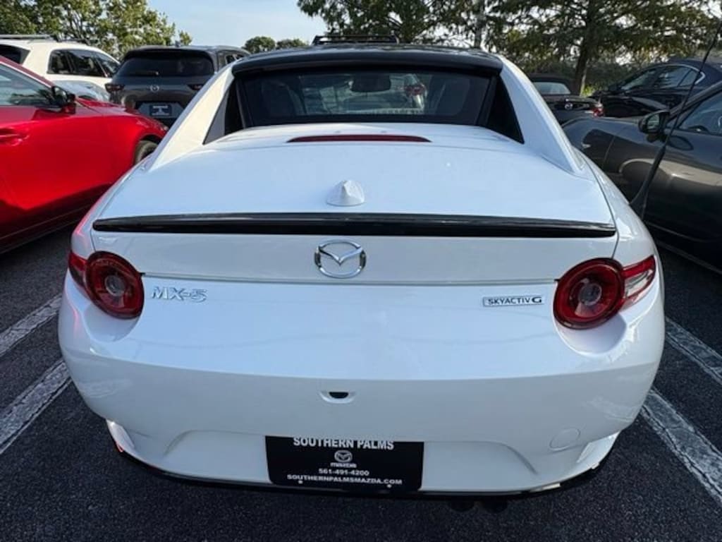 New 2026 Mazda MX-5 Miata RF Club CONVERTIBLE