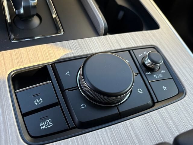 2026 Mazda CX-90 Premium Package - Photo 23