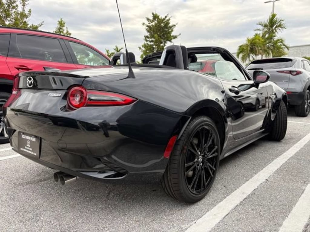 New 2026 Mazda MX-5 MIATA Club CONVERTIBLE