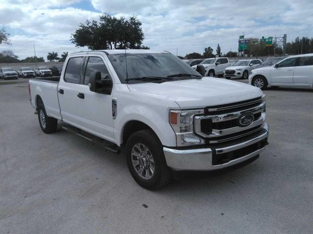 2022 Ford F-350 XLT Crew Cab 6-1/2' Box SRW's photo
