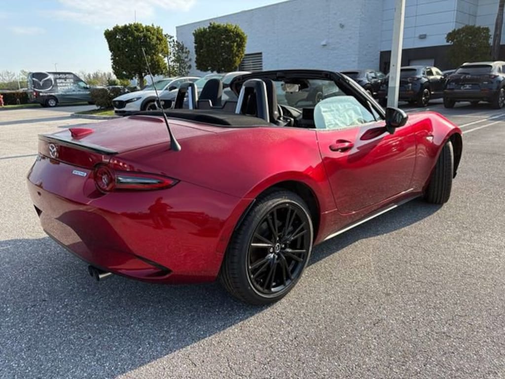 New 2026 Mazda MX-5 MIATA Club CONVERTIBLE