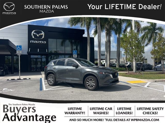 2025 Mazda CX-5 S Preferred package Auto AWD's photo
