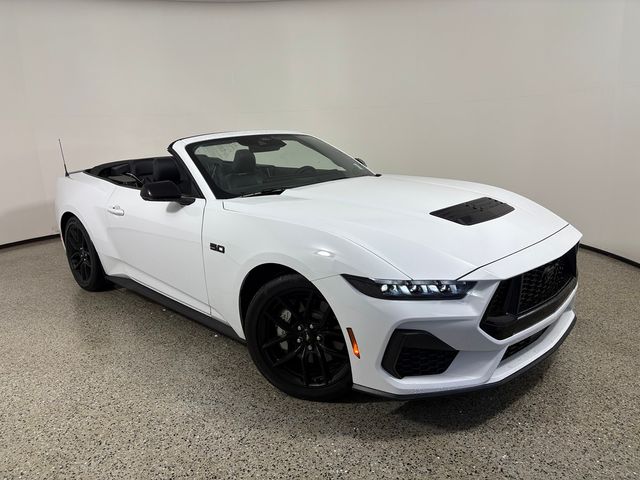 2024 Ford Mustang GT Premium photo 2
