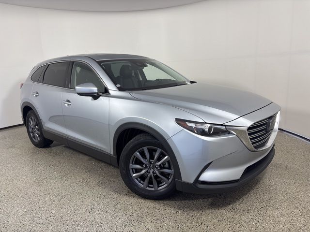 2023 Mazda CX-9 Touring photo 2