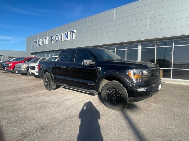 2021 Ford F-150 XLT photo 2