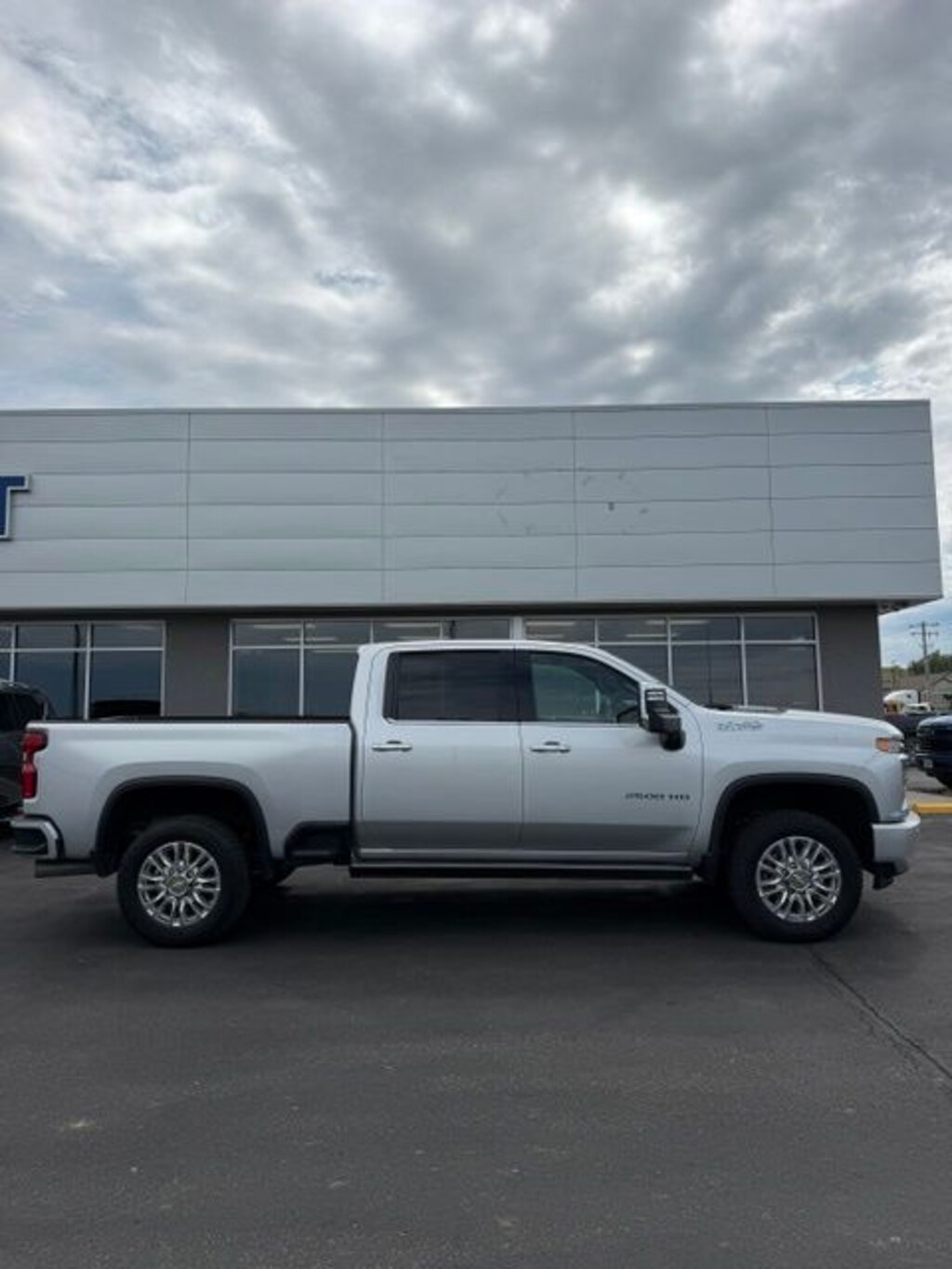 Used 2022 Chevrolet Silverado 2500 HD High Country Truck Crew Cab