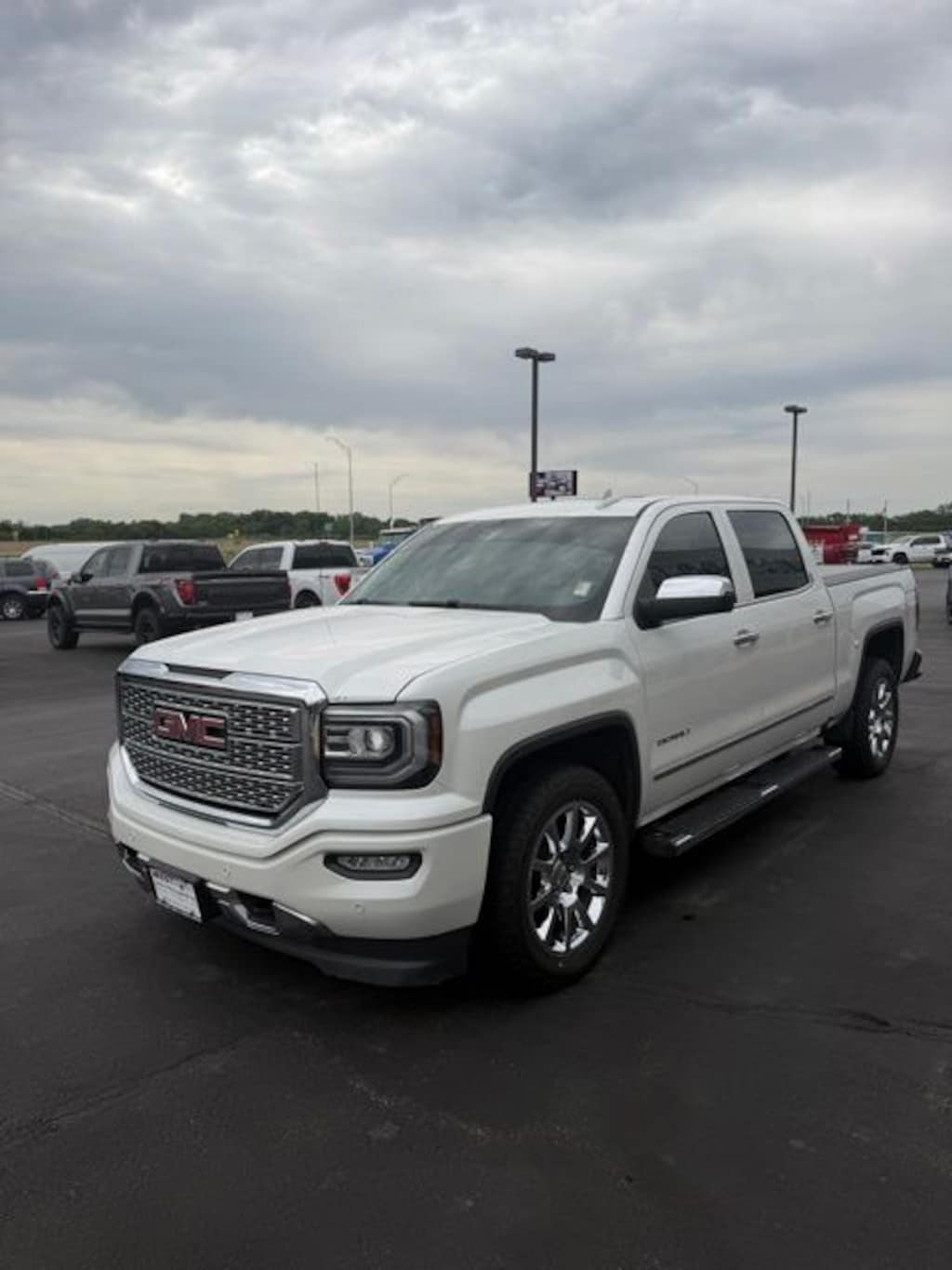 Used 2017 GMC Sierra 1500 Denali Truck Crew Cab