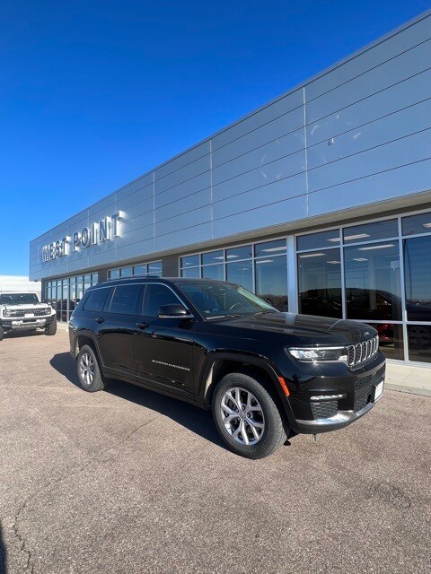 2021 Jeep Grand Cherokee L photo 2